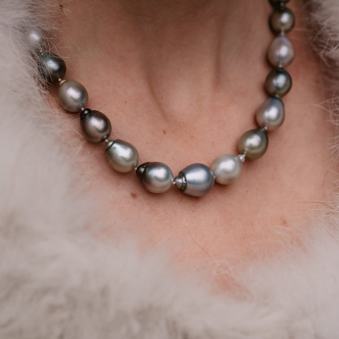 Tu-oanh Pearl Necklace