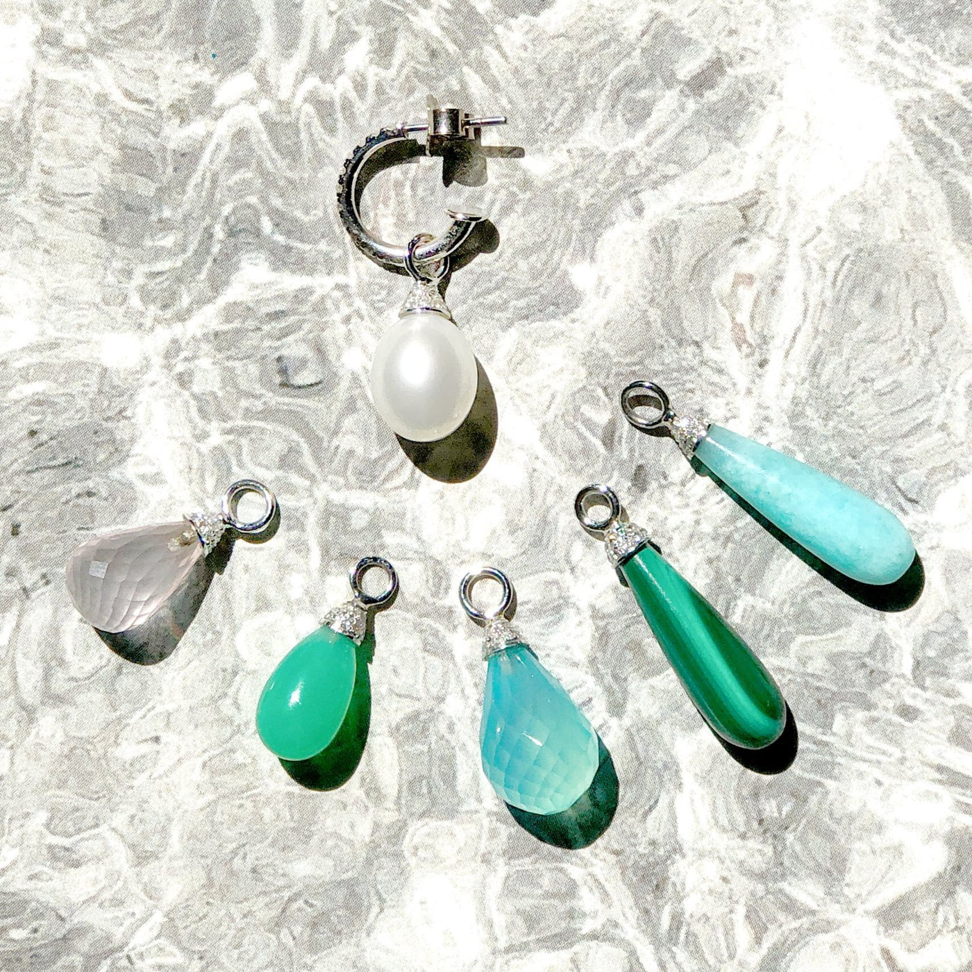 Malachite pendants and diamonds.