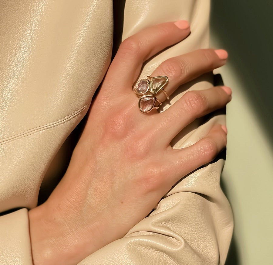 Bague "Pétale de Saphirs Mini" - saphir rose prune