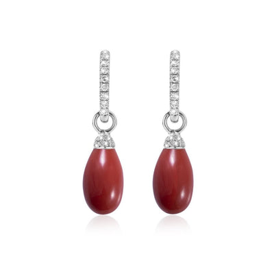 Créoles or blanc, diamants et corail.